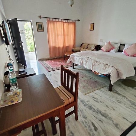 Apartmán Royal Farm Bharatpur Pokoj fotografie